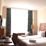 Albert Premier Hotel