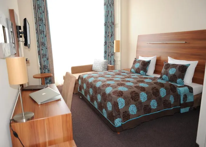 アルベール プレミア 3*